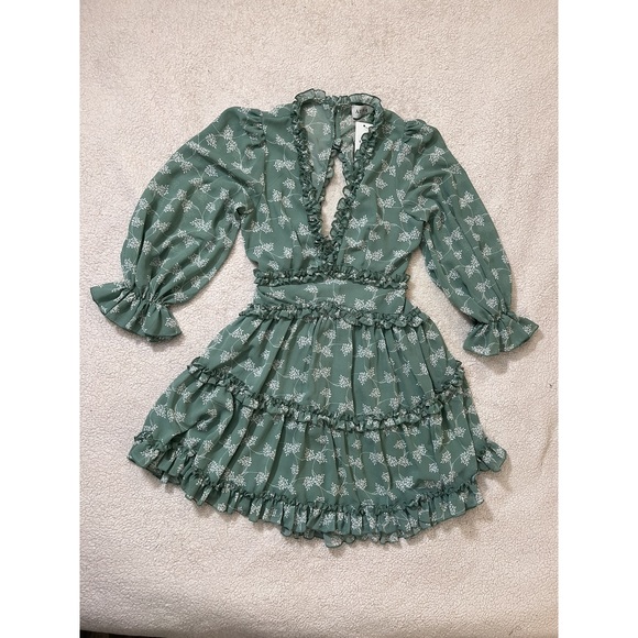 Aura Ruffled Floral Green Dress (NWT) - Picture 2 of 14